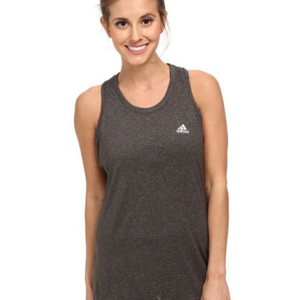 🚴‍♀️Adidas Workout Tank